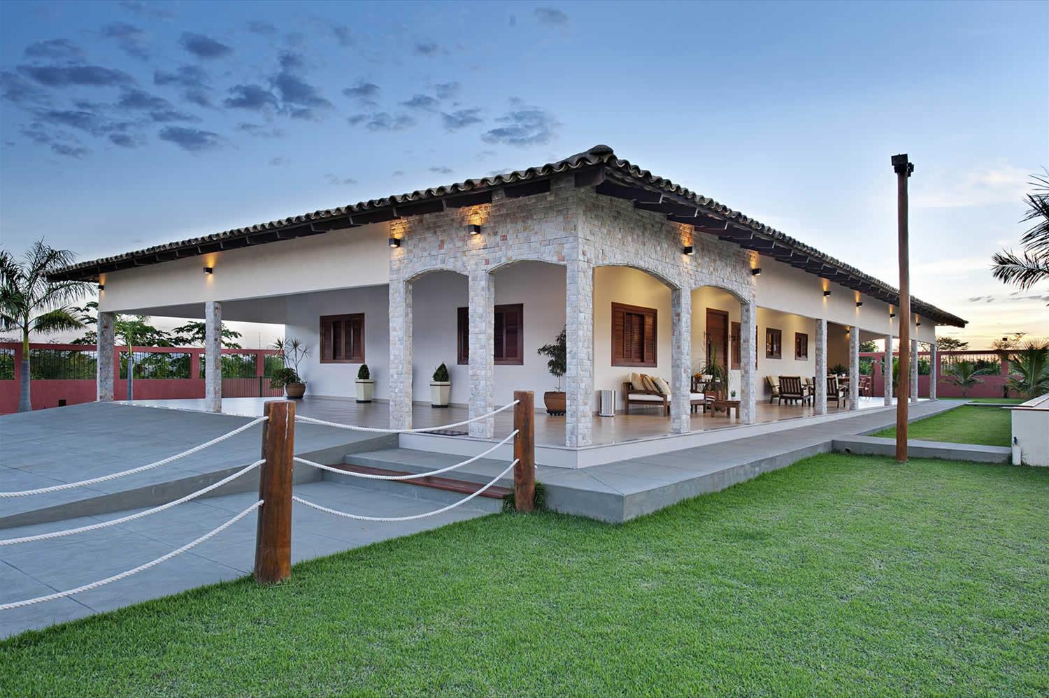 Fazenda completa, mobiliada e pronta para morar